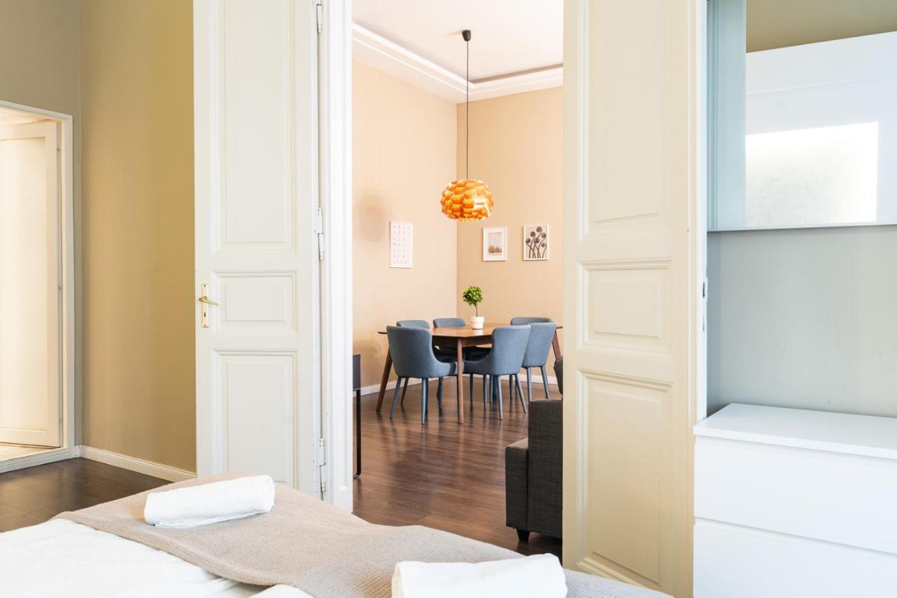 Spacious Luxury Apartment At The Heart Of Budapeste Exterior foto